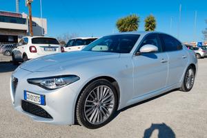 Alfa Romeo Giulia 2.2 TD AT8 190cv Ti