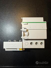 SCHNEIDER differenziale 3 Poli