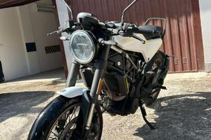 Husqvarna Vitpilen 401