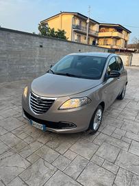 Lancia Ypsilon 1.2 Benzina 69Cv 2014