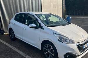 Peugeot 208 allure 1.6 bluehdi