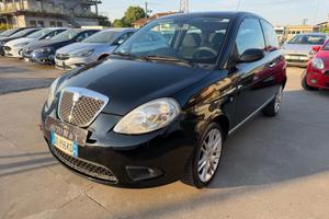 Lancia Ypsilon 1.2 Oro Giallo