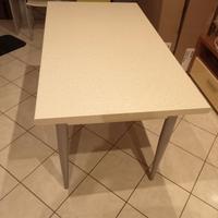 TAVOLO DA CUCINA