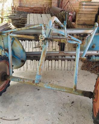 Ranghinatore voltafieno