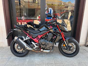 Honda Hornet 750 (2024)