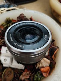 obbiettivo Sony 16mm 2.8 