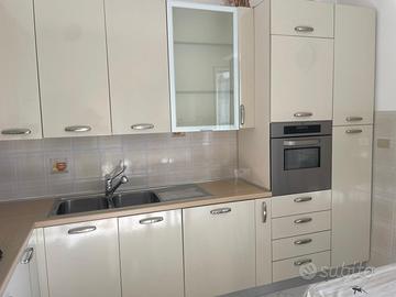 Splendida Cucina Angolare Moderna ottime condizion
