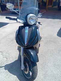 piaggio Beverly 400