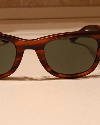 Ray-ban modello wayfarer