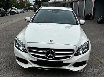 mercedes c220 4 matic