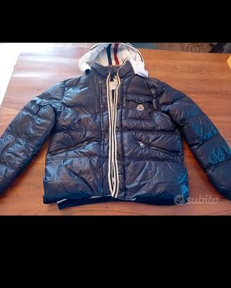 piumino Moncler taglia 4