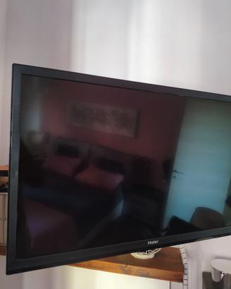 Tv Haier 40 pollici 