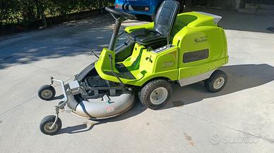 Trattorino tosaerba Grillo FD220