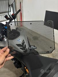 Griglia para radiatore per Mt 09