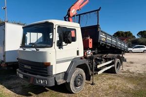 NISSAN M115.180 GRU E RIBALTABILE TRILATERALE