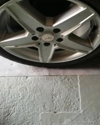 cerchi in lega Mercedes 