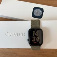 Apple Watch 8 45mm