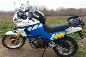 Yamaha Super Teneré 750