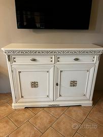 Credenza bianca