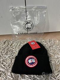 cappellino canada goose