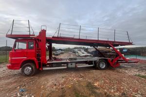 Bisarca 11 metri capienza 5/6 auto solo 250.000 km