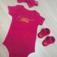 Set neonata Nike