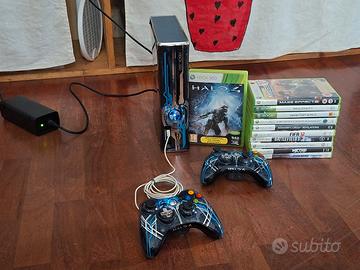 Xbox 360 - [Limited edition • HALO 4] + 2 joystick