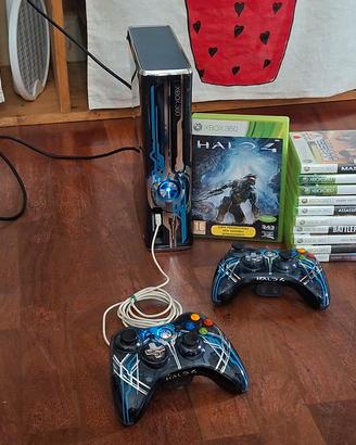 Xbox 360 - [Limited edition • HALO 4] + 2 joystick