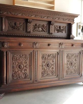 Credenza stile rinascimentale fiorentino