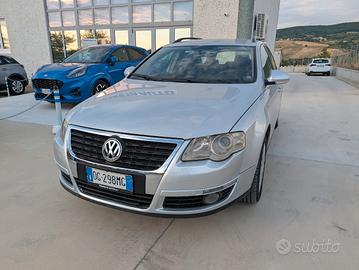 Volkswagen Passat 2.0 16V TDI Var. Comfortline
