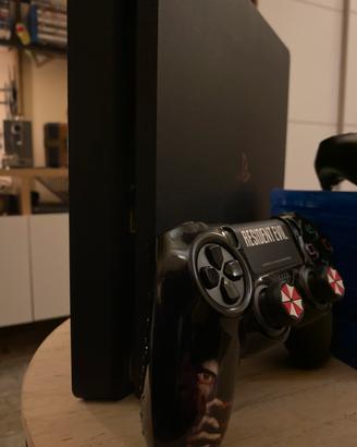 PS4 slim 500gb + 2 controller