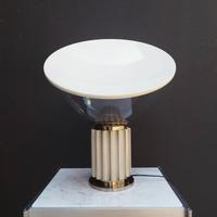 Lampada Taccia "grande" di Castiglioni per Flos