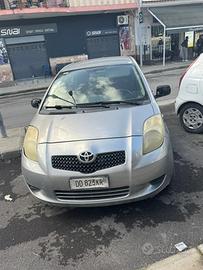 Toyota yaris 1.0 2007