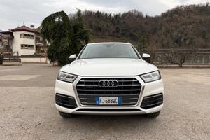 Audi Q5 2.0 TDI 190 CV quattro S tronic Sport