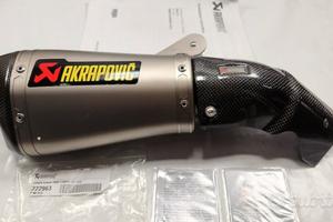 terminale Marmitta scarico Akrapovic Slip On Titan
