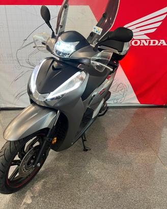 Honda SH 300