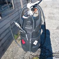 serbatoio /pompa per rifornimento carburante 