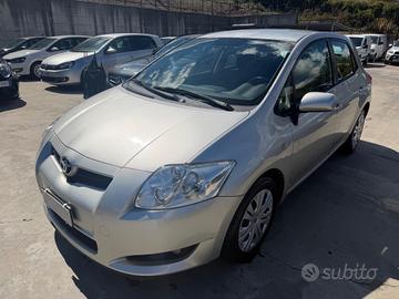 Toyota AURIS 2.0 D-4D Sol 126CV/138.000KM