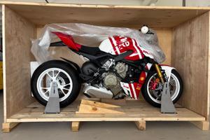 Ducati Streetfighter V4s Supreme