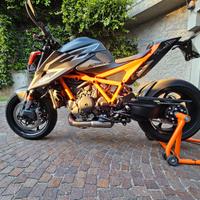 KTM 1290 Super Duke - 2023