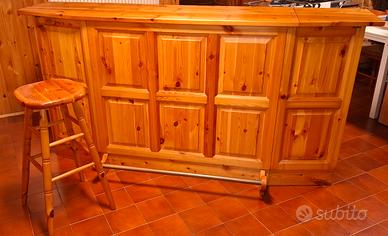 Set taverna in legno