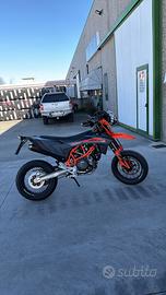 Ktm 690 SMC-R