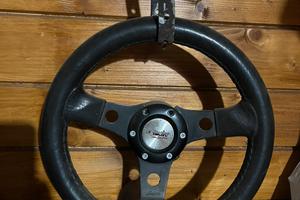 Volante Luisi vintage con mozzo