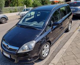 Opel Zafira 1.9 CDTI 101CV Club