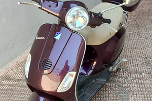 Vespa LX150