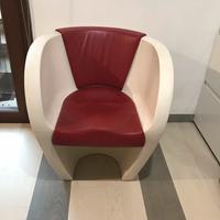 2 poltrone StLand  pelle e resina