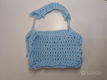 Borsetta artigianale all'uncinetto turchese