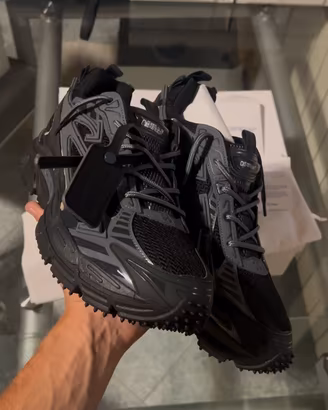 Off White be right back nuove colore black
