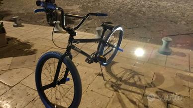 bmxxx