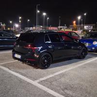 Golf 7,5 R akrapovic dynaudio